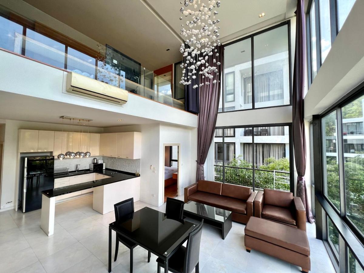 Icon Park Phuket Condo Exteriör bild